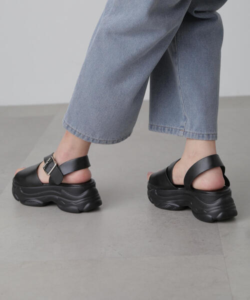 FREE'S MART（フリーズマート）の「スポーツサンダル（サンダル・レディース・シルバー/ブラック・SMALL/MEDIUM）」の20枚目の写真