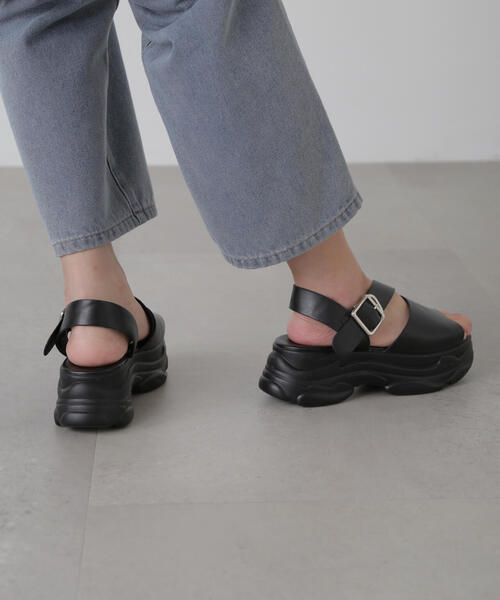 FREE'S MART（フリーズマート）の「スポーツサンダル（サンダル・レディース・シルバー/ブラック・SMALL/MEDIUM）」の22枚目の写真