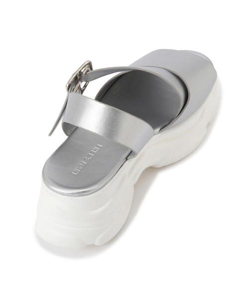 FREE'S MART（フリーズマート）の「スポーツサンダル（サンダル・レディース・シルバー/ブラック・SMALL/MEDIUM）」の6枚目の写真