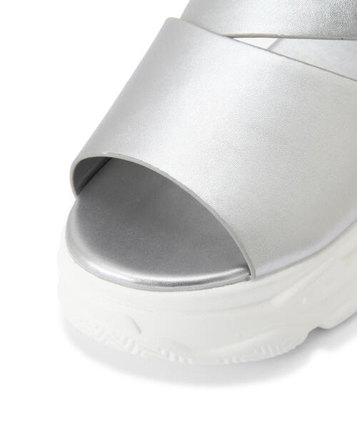 FREE'S MART（フリーズマート）の「スポーツサンダル（サンダル・レディース・シルバー/ブラック・SMALL/MEDIUM）」の7枚目の写真