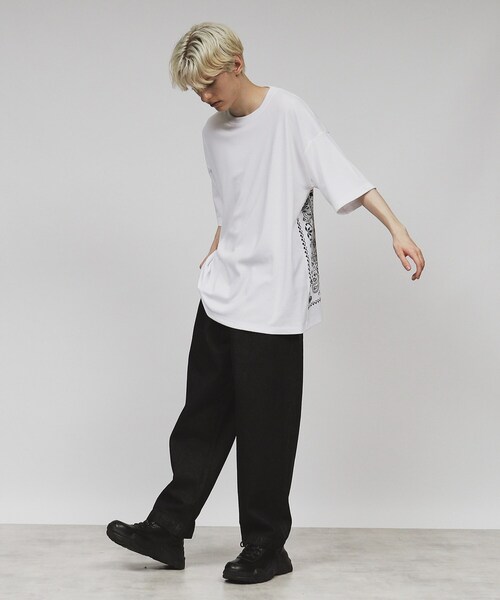 tk.TAKEO KIKUCHI(ティーケータケオキクチ)の「バンダナ キリカエTシャツ(Tシャツ/カットソー・メンズ・ブルー系その他/ブラック/ホワイト・02/03/04)」の5枚目の写真