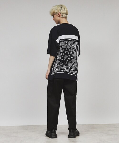 tk.TAKEO KIKUCHI(ティーケータケオキクチ)の「バンダナ キリカエTシャツ(Tシャツ/カットソー・メンズ・ブルー系その他/ブラック/ホワイト・02/03/04)」の14枚目の写真