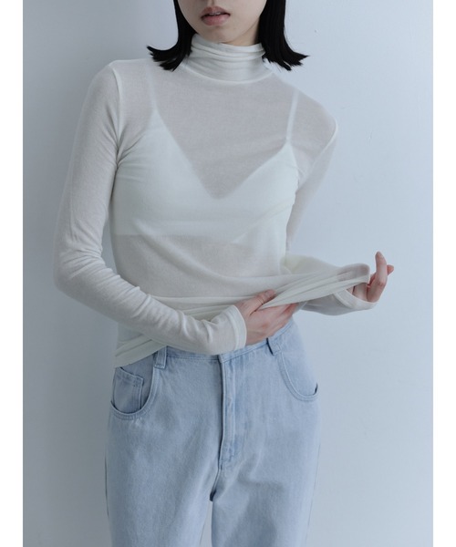 Abor(アボア)の「【Abor】Wool-blend High-necked Pullover/ウール混ハイネックシアープルオーバー(Tシャツ/カットソー・レディース・グレー/ブラック/アイボリー・FREE)」の4枚目の写真
