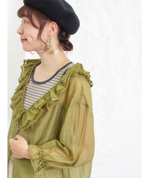 Samansa Mos2(サマンサ モスモス)の「セルロースナイロンシアーフリルブラウス(シャツ/ブラウス・レディース・チャコールグレー/ベージュ/ピンク/カーキ・F)」の4枚目の写真