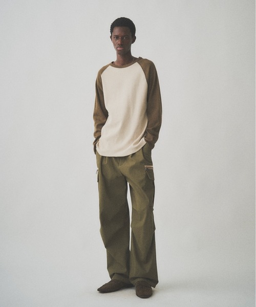 Juha（ユハ）の「RAGLAN SLEEVE THERMAL LS（Tシャツ/カットソー・メンズ・ホワイト×ブラック/ベージュ/チャコールグレー×ブラック・3/4）」の8枚目の写真