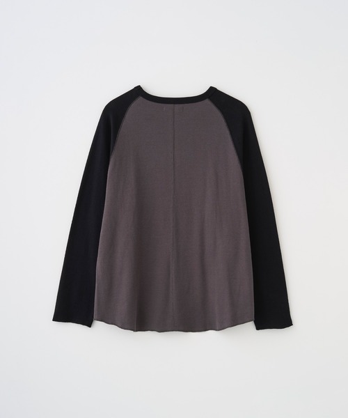 Juha（ユハ）の「RAGLAN SLEEVE THERMAL LS（Tシャツ/カットソー・メンズ・ホワイト×ブラック/ベージュ/チャコールグレー×ブラック・3/4）」の7枚目の写真