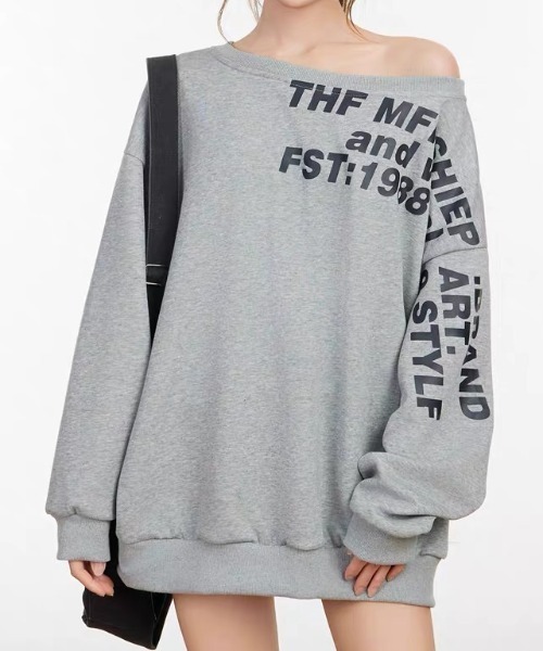 GEMEDA(ジェメダ)の「ショルダーロゴルーズトレーナー(Tシャツ/カットソー・レディース・グレー/ライトベージュ・M)」の4枚目の写真