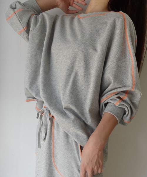 CORNERS by KR（コーナーズバイケーアール）の「【CORNERS by KR】裏毛配色ステッチプルオーバー（Tシャツ/カットソー・レディース・ブラック/ブルーグレー/オートミール/杢グレー・FREE）」の12枚目の写真