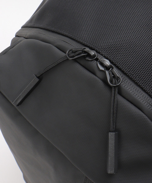 ikka（イッカ）の「撥水コートバックパック（バックパック/リュック・メンズ・グレー/ブラック/ネイビー・FREE）」の10枚目の写真