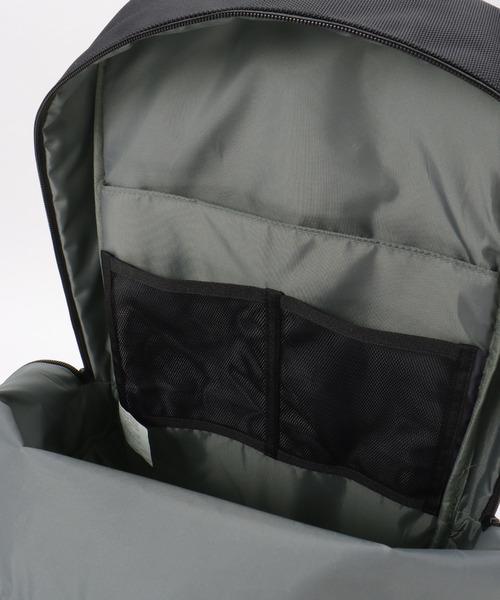 ikka（イッカ）の「撥水コートバックパック（バックパック/リュック・メンズ・グレー/ブラック/ネイビー・FREE）」の12枚目の写真