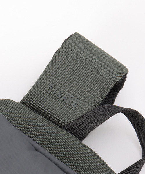 ikka（イッカ）の「撥水コートバックパック（バックパック/リュック・メンズ・グレー/ブラック/ネイビー・FREE）」の15枚目の写真
