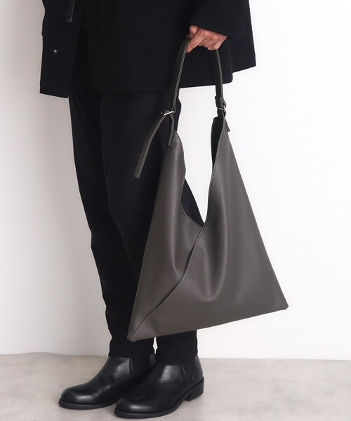 THE SHOP TK (ザ ショップ ティーケー )の「シュリンクトライアングルバッグ(トートバッグ・メンズ・グレー/ブラック・00)」の11枚目の写真