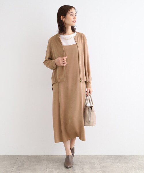 INDIVI(インディヴィ)の「◆【洗える/UVケア】スエード調サテンキャミワンピース(ワンピース・レディース・キャメル/ダークグレー/ネイビー・05/13/15 /36/38/19)」の15枚目の写真