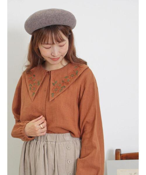 Samansa Mos2（サマンサ モスモス）の「【マカベアリス×Samansa Mos2】花柄刺繍ブラウス（シャツ/ブラウス・レディース・ブラック/グリーン/オレンジ・F）」の4枚目の写真