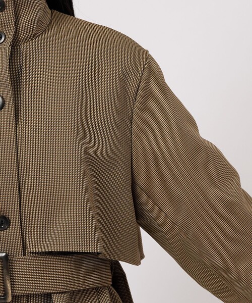 CITY TOKYO(シティトウキョウ)の「ハンドトゥーススタンドコート(トレンチコート・レディース・グリーン/ベージュ・1/2)」の11枚目の写真