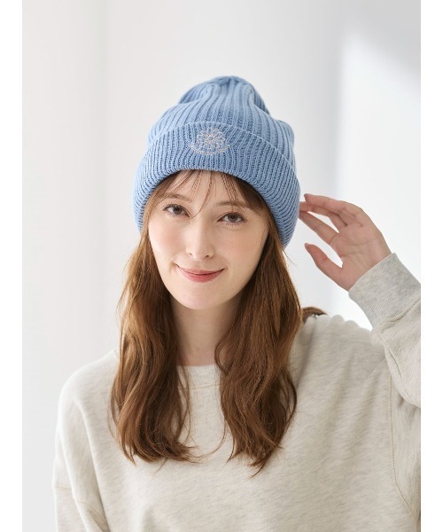tutuanna(チュチュアンナ)の「フラワーロゴ刺繍リブニット帽(ニットキャップ/ビーニー・レディース・グレイッシュブルー/グレー/ブラック/オフホワイト・FREE)」の5枚目の写真