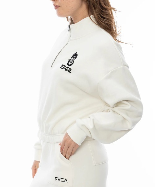 RVCA（ルーカ）の「RVCA レディース JUST FLOATIN HALF ZI パーカー/ルカーロゴバタフライモチーフハーフジップショート丈パーカー（パーカー・レディース・ブラック/アイボリー/レンガ・SMALL/MEDIUM）」の15枚目の写真