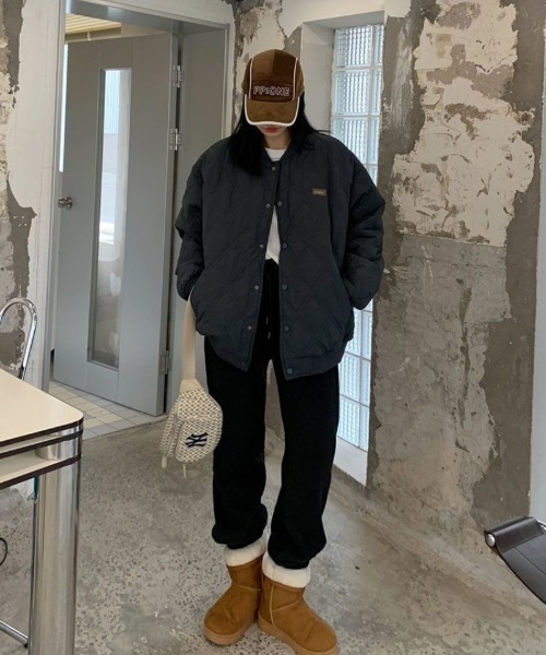 Ritzy(リッツィー)の「オーバーサイズ キルティングジャケット(その他アウター・レディース・ブラック/ベージュ・L/M)」の1枚目の写真