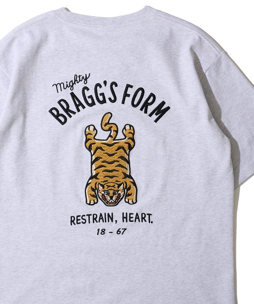 ADPOSION（アドポーション）の「【POWER TO THE PEOPLE】トラ刺繍Tシャツ（Tシャツ/カットソー・レディース・オフホワイト/グレー/ブラック/ホワイト・MEDIUM/LARGE/X-LARGE）」の4枚目の写真