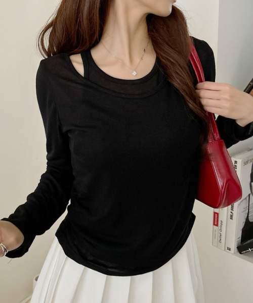 Ada.（エイダ）の「ホルターネック風 ドッキングレイヤード サイドシャーリング シアーカットソー（Tシャツ/カットソー・レディース・ブルー/ブラック/グリーン/チャコール・FREE）」の2枚目の写真