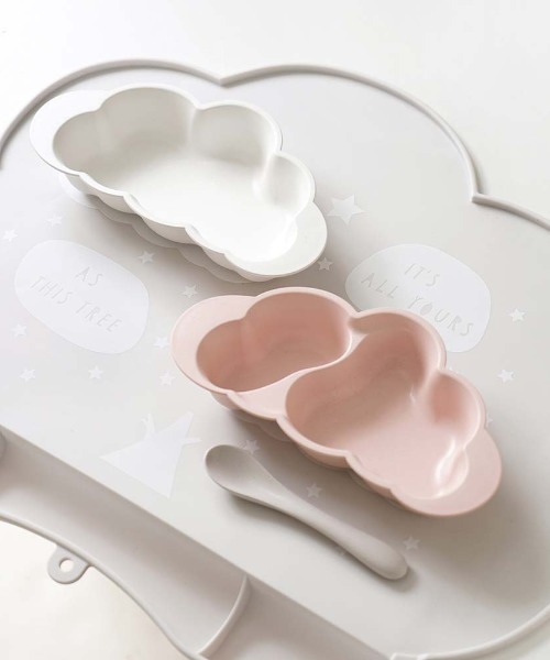 10mois（ディモワ）の「【10mois(ディモワ)】mamamanma(マママンマ)　お食事シリコンマット（マグ/哺乳瓶/お食事グッズ・キッズ・ベージュ/グレー・ONE SIZE）」の4枚目の写真
