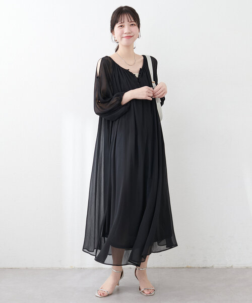 natural couture(ナチュラルクチュール)の「【WEB限定】シアー楊柳スリットデザインワンピース(ワンピース・レディース・ネイビー/ピンク/オフホワイト/ブラック・MEDIUM/LARGE)」の14枚目の写真