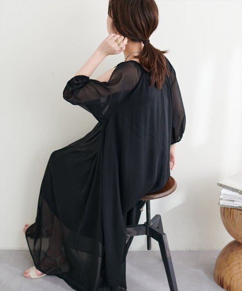 natural couture(ナチュラルクチュール)の「【WEB限定】シアー楊柳スリットデザインワンピース(ワンピース・レディース・ネイビー/ピンク/オフホワイト/ブラック・MEDIUM/LARGE)」の18枚目の写真