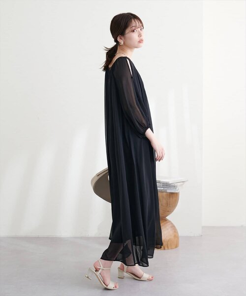 natural couture(ナチュラルクチュール)の「【WEB限定】シアー楊柳スリットデザインワンピース(ワンピース・レディース・ネイビー/ピンク/オフホワイト/ブラック・MEDIUM/LARGE)」の20枚目の写真