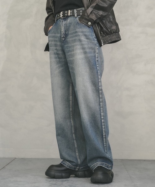 Shoowtime（ショウタイム）の「Vintage wash wide straight denim pants / ビンテージウォッシュワイドストレートデニムパンツ（デニムパンツ・メンズ・ブラック/ブルー・X-LARGE/LARGE/MEDIUM）」の10枚目の写真