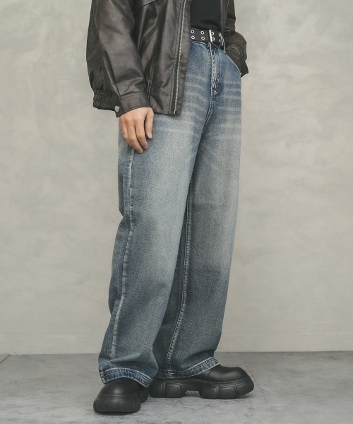 Shoowtime（ショウタイム）の「Vintage wash wide straight denim pants / ビンテージウォッシュワイドストレートデニムパンツ（デニムパンツ・メンズ・ブラック/ブルー・X-LARGE/LARGE/MEDIUM）」の12枚目の写真