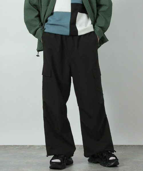 LAKOLE(ラコレ)の「PEテックカーゴパンツ / 291477(カーゴパンツ・メンズ・チャコールグレー/ブラック・MEDIUM/LARGE)」の4枚目の写真