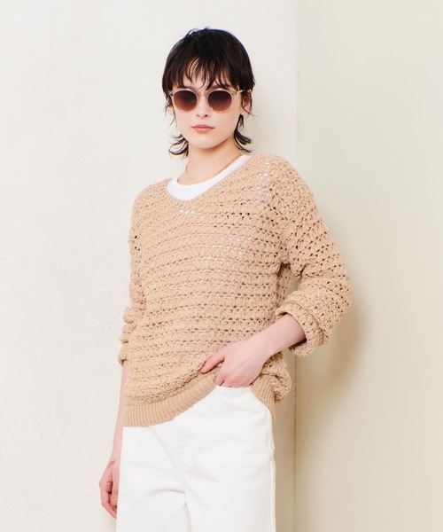 allureville(アルアバイル)の「テープヤーンハンドニットプルオーバー(ニット/セーター・レディース・ベージュ/イエロー/ネイビー・2)」の2枚目の写真