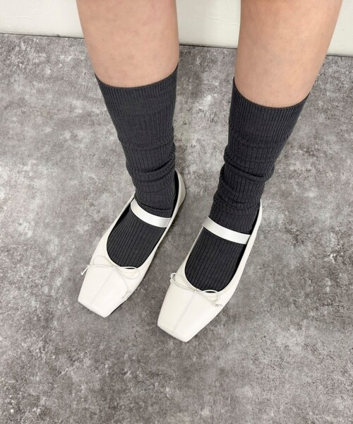 fredy emue（フレディエミュ）の「【JETEE/ジュテ】スクエアトゥバンドバレーシューズ（バレエシューズ・レディース・ブラック/ホワイト・M/L）」の10枚目の写真