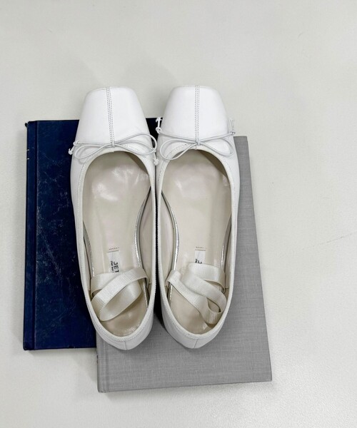 fredy emue（フレディエミュ）の「【JETEE/ジュテ】スクエアトゥバンドバレーシューズ（バレエシューズ・レディース・ブラック/ホワイト・M/L）」の12枚目の写真