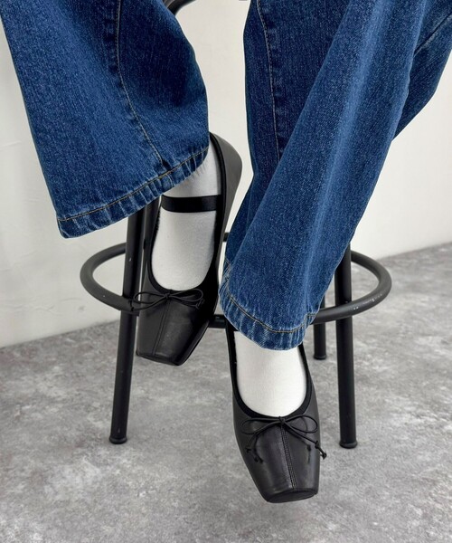 fredy emue（フレディエミュ）の「【JETEE/ジュテ】スクエアトゥバンドバレーシューズ（バレエシューズ・レディース・ブラック/ホワイト・M/L）」の16枚目の写真