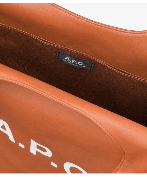 A.P.C.（アーペーセー）の「TOTE NINON（トートバッグ・レディース・ブラック/ブラウン/クリーム・ONESIZE）」の11枚目の写真