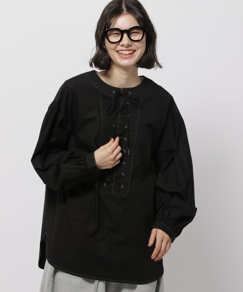niko and...（ニコアンド）の「レースアップワイドブラウス（シャツ/ブラウス・レディース・オフホワイト/ブラック・FREE）」の2枚目の写真