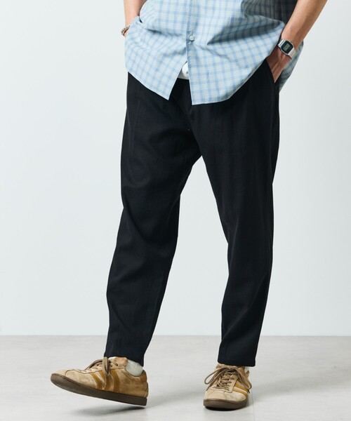 FREAK'S STORE（フリークスストア）の「限定展開 テーパードシルエット コットンリネン イージーパンツ（その他パンツ・メンズ・オリーブ/ブラック/ナチュラル/チャコールグレー・SMALL/LARGE/MEDIUM）」の17枚目の写真