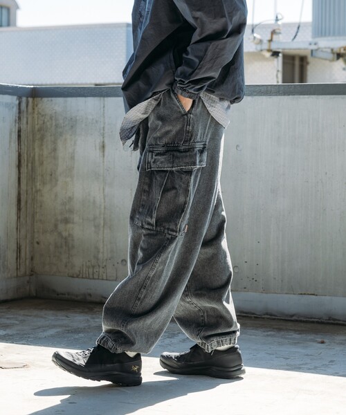 HINSON(ヒンソン)の「HINSON/ヒンソン 6POCKET PANTS/6ポケットデニムカーゴパンツ/ミリタリーパンツ(カーゴパンツ・メンズ・サックスブルー/ブラック/ネイビー・MEDIUM/LARGE/SMALL)」の11枚目の写真