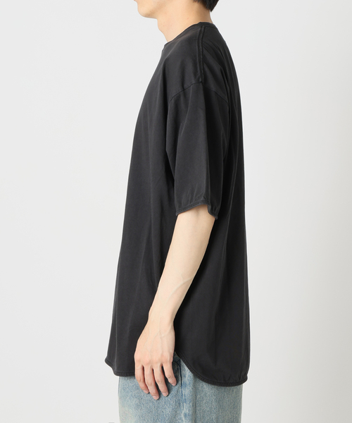 JOURNAL STANDARD relume（ジャーナルスタンダード　レリューム）の「レイヤードラウンド Tシャツ（Tシャツ/カットソー・メンズ・ホワイト/ライトグレー/アイボリー/ブラック系その他・SMALL/MEDIUM/LARGE）」の10枚目の写真