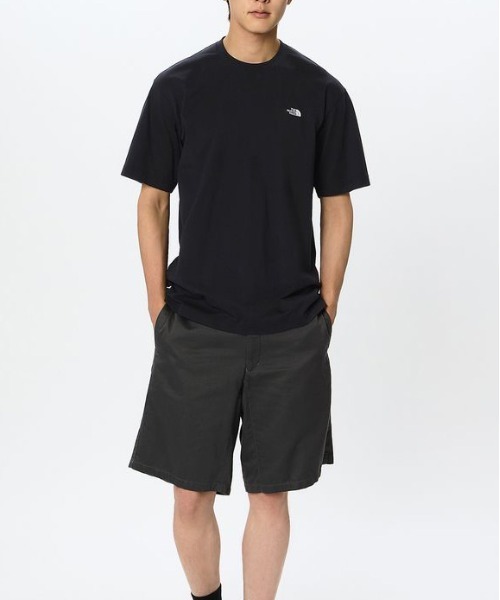 THE NORTH FACE(ザノースフェイス)の「THE NORTH FACE S/S FD Nuptse Cotton Tee ザ ノース フェイス ショートスリーブフラッシュドライヌプシコットンティー(メンズ)(Tシャツ/カットソー・メンズ・ブラック/ミックスグレー/ホワイト/グレー系その他・LARGE/MEDIUM/SMALL/X-LARGE)」の17枚目の写真