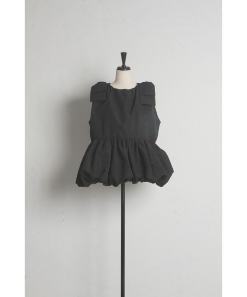 &. NOSTALGIA（アンドドットノスタルジア）の「【ZOZO限定】ショルダーリボンバルーンベスト（ベスト・レディース・ドット/ブラック・M）」の10枚目の写真