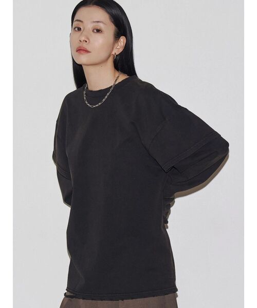 VEQUM（VEQUM）の「【VEQUM】LAYERED OVER LONG SLEEVE T SHIRT（Tシャツ/カットソー・レディース・ブラック/ネイビー/ブラウン・FREE）」の2枚目の写真