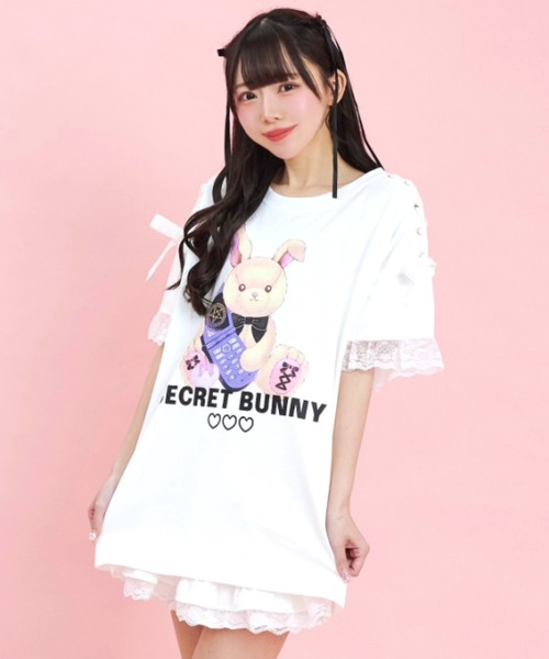 【新品未開封】　V6　Tシャツ『Sexy.Honey.Bunny!』　　T251 肩レースアップうさぎプリントTシャツ（Tシャツ/カットソー