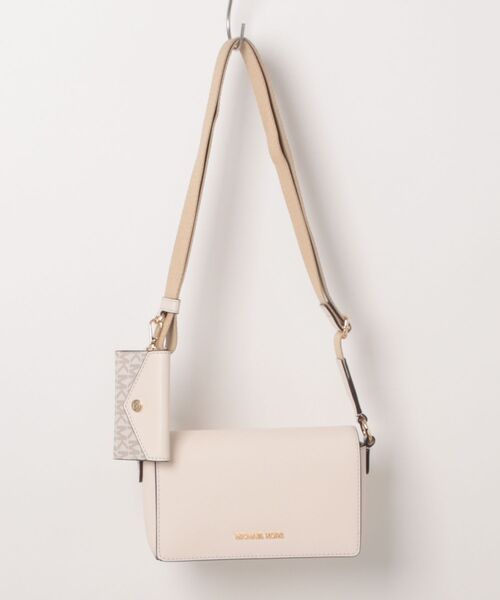MICHAEL KORS(マイケルコース)の「VINCENT クロスボディ ウィズ カードケース スモール(ショルダーバッグ・レディース・ベージュ系・FREE)」の10枚目の写真