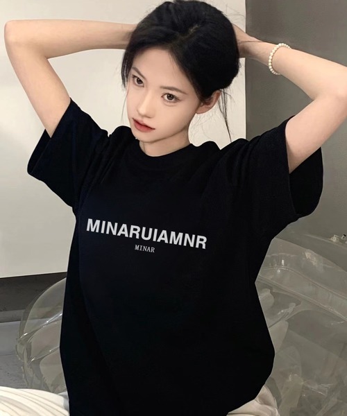 LETee(レティー)の「英字ロゴプリントTシャツ(Tシャツ/カットソー・レディース・ブラック/ホワイト・FREE)」の3枚目の写真