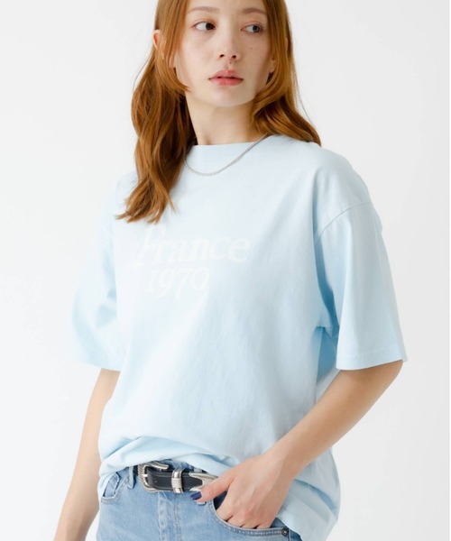 REMI RELIEF(レミレリーフ)の「【REMI RELIEF / レミレリーフ】ロゴTシャツ / SP加工14/天竺T(France1970)【WEB限定】(Tシャツ/カットソー・レディース・エンジ/サックスブルー/ブラック/オフホワイト・フリー)」の1枚目の写真