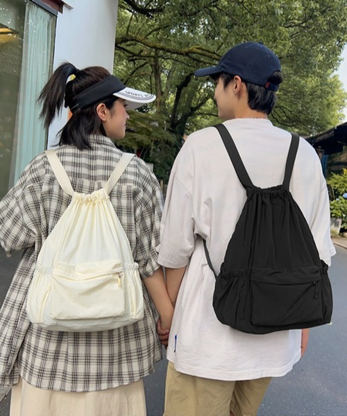 TONE SELECT GOODS（トーンセレクトグッズ）の「urbanfemine./軽量ドーローストリングナップサック U7430（バックパック/リュック・レディース・ブルー/ブラック/ベージュ/ホワイト・FREE）」の13枚目の写真