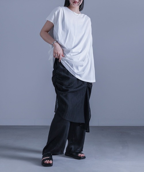 kOhAKU（コハク）の「『シアーギャザースカート付きサテンパンツ』（その他パンツ・レディース・ブラウン/ブラック・2/1）」の17枚目の写真
