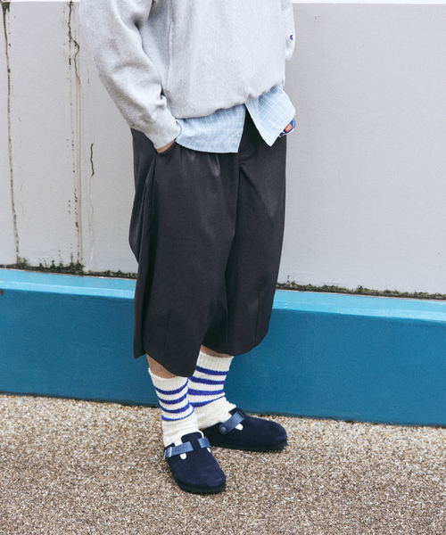 JOURNAL STANDARD(ジャーナルスタンダード)の「TR モダン スリー クォーター パンツ(スラックス・メンズ・ウッド/チャコールグレー/ブラック・LARGE/MEDIUM)」の4枚目の写真